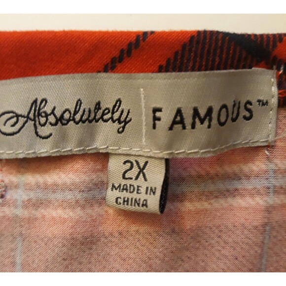 Absolutely Famous Top Women 2X Red Black Buffalo Plaid Front Knot Tie Button Up - Picture 11 of 13
